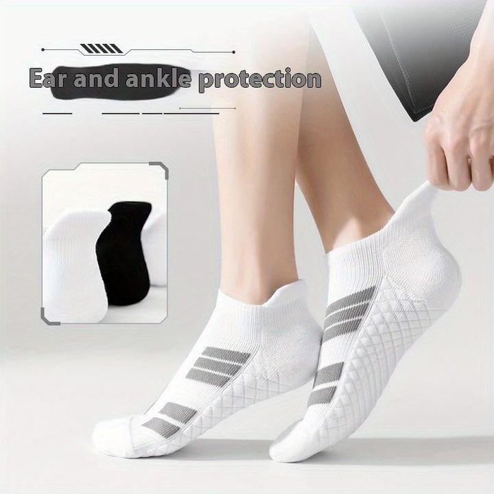 SwiftStep - Breathable Anti-slip Stripes Sports Socks