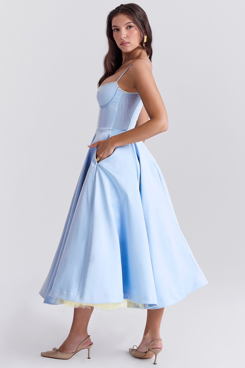 Arestina - Fashionable Tulle Midi Dress