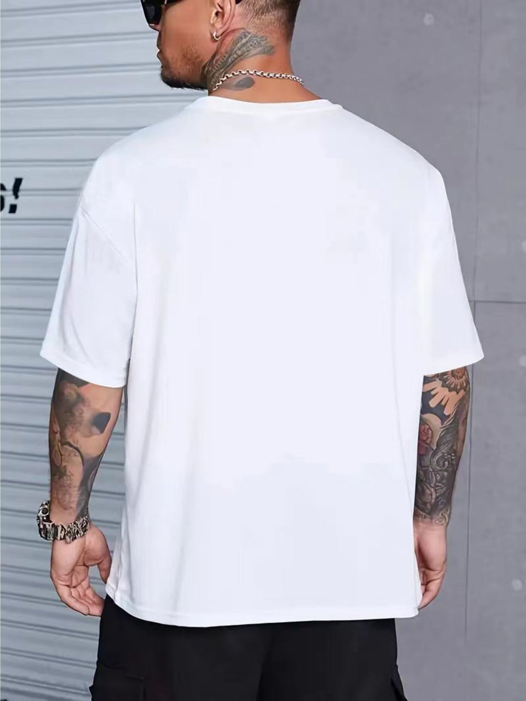 Marcin – Elegant T-Shirt With Round Neck