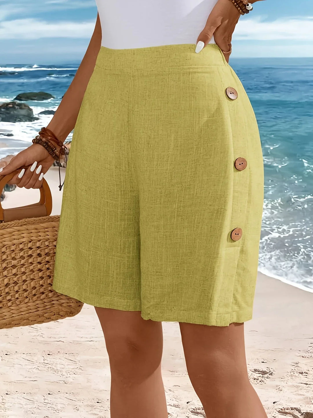 Fenella - Comfortable Shorts With Buttons