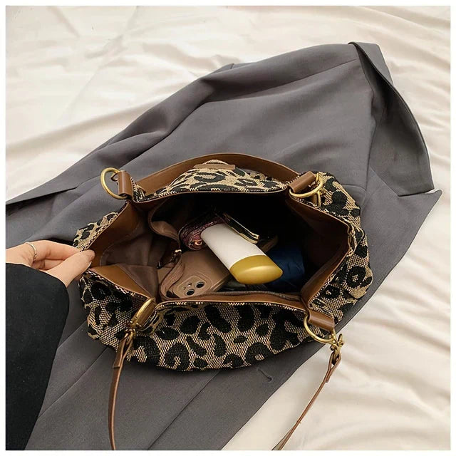 Leonora - Leopard Charm Tote Bag