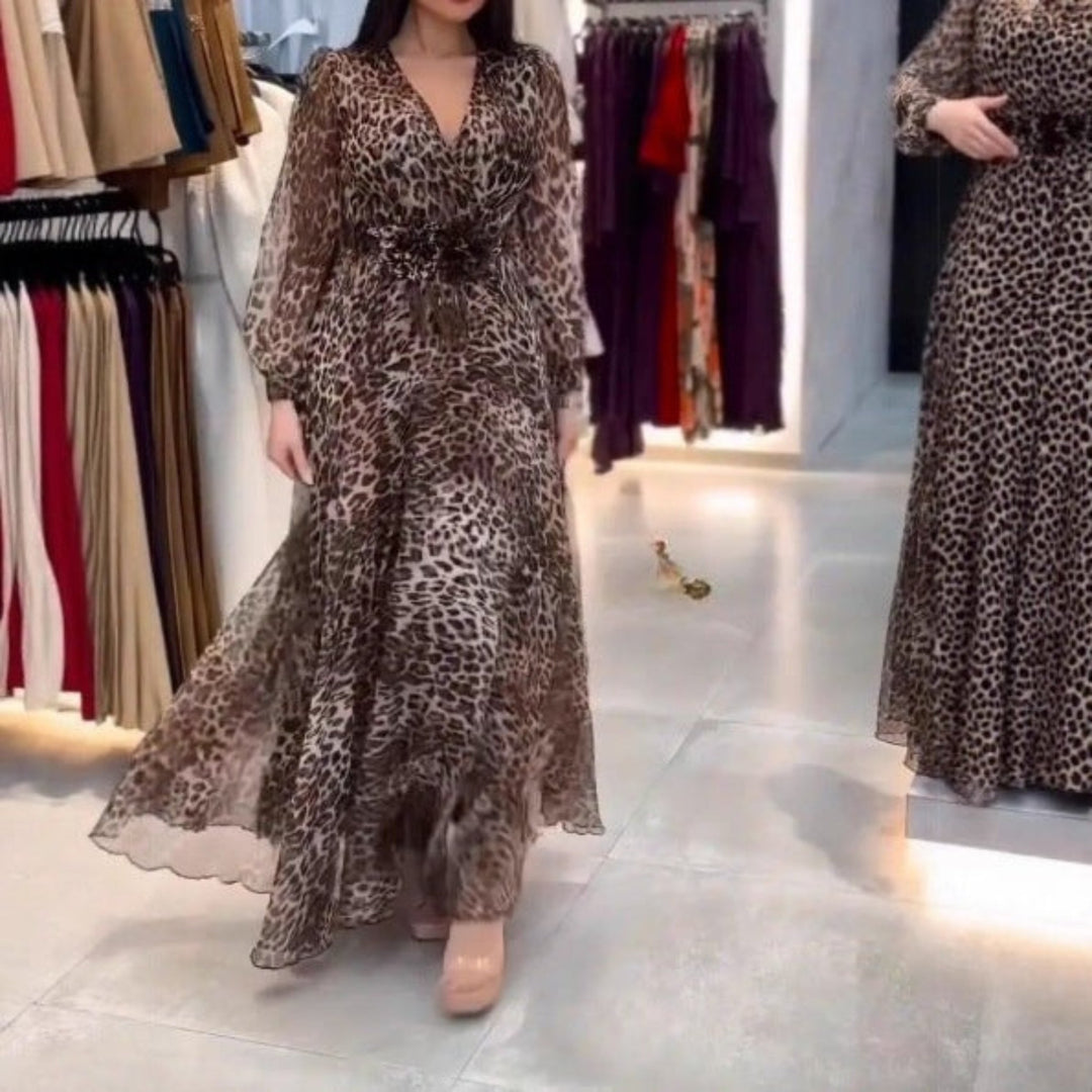 Nalera - Elegant Leopard Print Mxi Dress