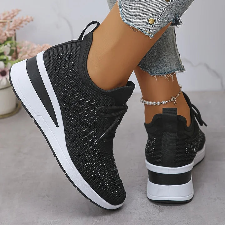 Namika - Comfortable Orthopedic Sneaker