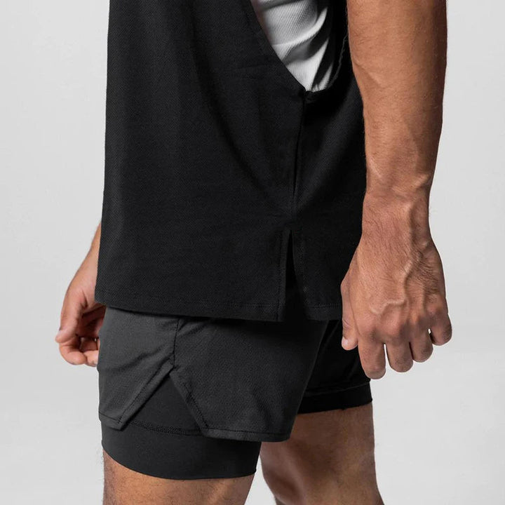 Julius - Round Neck Vest With Open Side
