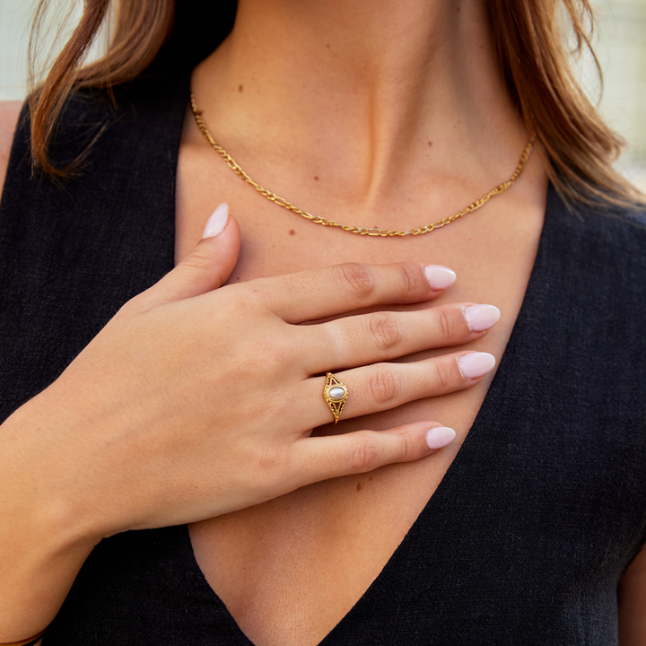 Vintage Royal Pearl Ring