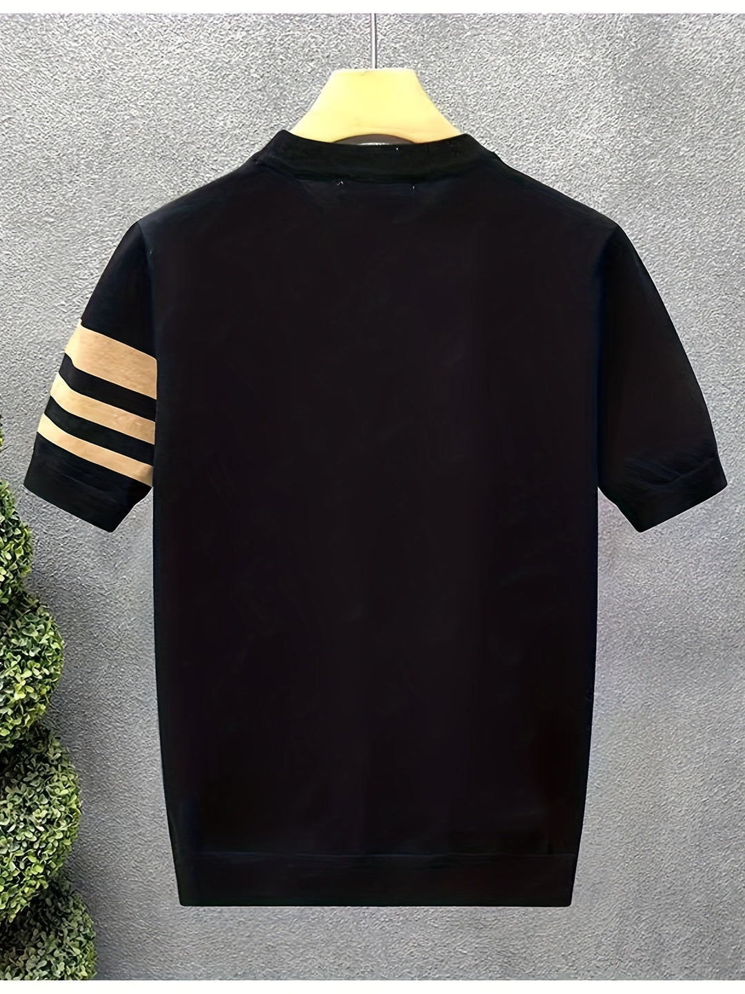 Harper - Comfortable T-Shirt With Round Neck