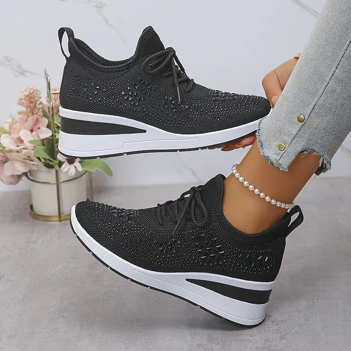 Namika - Comfortable Orthopedic Sneaker