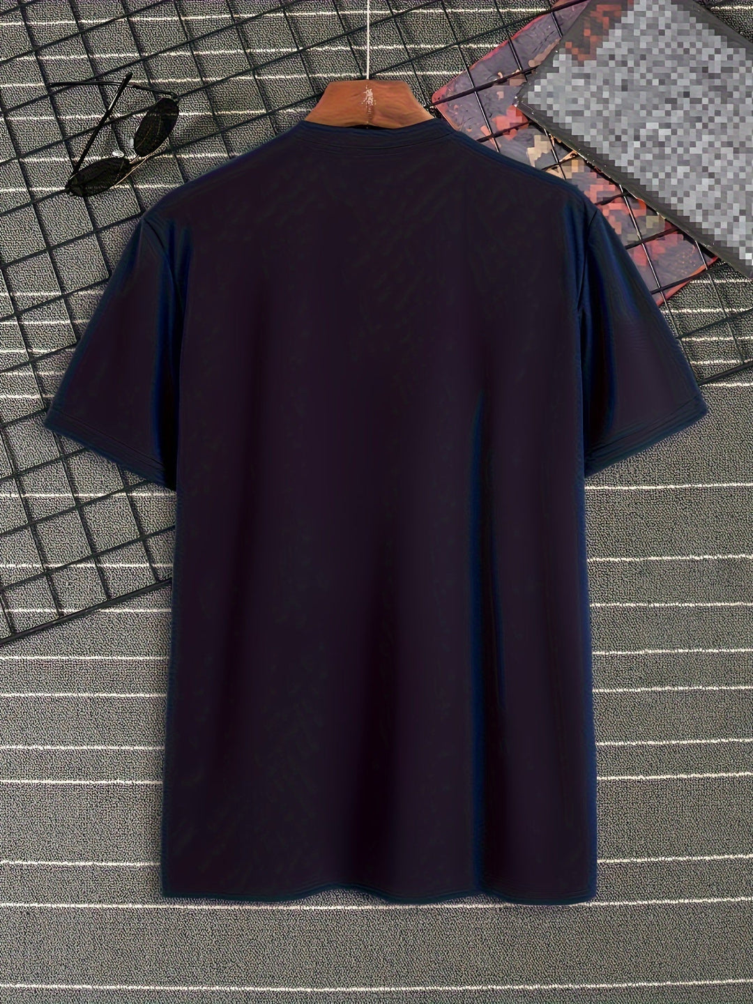 Focus – Stylish T-Shirt With Effect Design