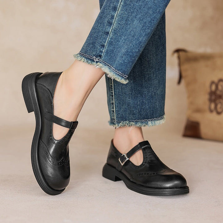 VELDA | ELEGANT MARY JANES IN LEATHER