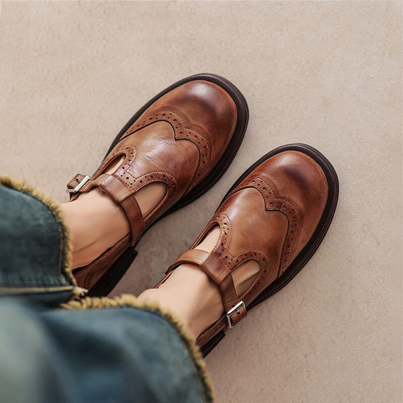 VELDA | ELEGANT MARY JANES IN LEATHER